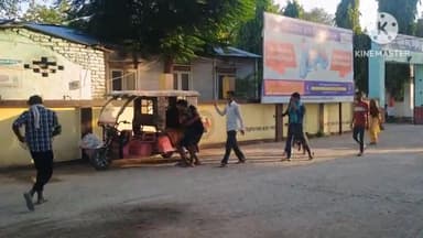 विभूतिपुर: विभूतिपुर में स्वास्थ्य व्यवस्था लाचार,10 मिनट तक बेड पर तड़पता रहा, बाइक दुर्घटना मेंजख्मी भाई बहन नहीं हुआ इलाज