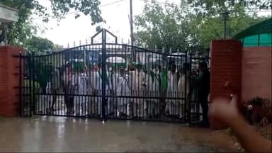 ਮੁਕਤਸਰ: ਜ਼ਿਲ੍ਹਾ ਪ੍ਰਬੰਧਕੀ ਕੰਪਲੈਕਸ ਵਿਖੇ ਭਾਰਤੀ ਕਿਸਾਨ ਯੂਨੀਅਨ ਏਕਤਾ ਸਿੱਧੂਪੁਰ ਨੇ ਡੀਸੀ ਨੂੰ ਸੌਂਪਿਆ ਮੰਗ ਪੱਤਰ