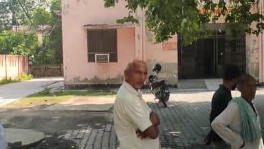 आज़मगढ़: फरीदपुर में रोपनी करने के बाद पोखरे में हाथ पैर धोने गई किशोरी की डूबने से हुई मौत, शव का कराया गया पोस्टमार्टम