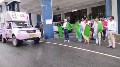 सिमडेगा: उपायुक्त ने समाहरणालय से झारखंड मुख्यमंत्री मंईयां सम्मान योजना के जागरूकता रथ को किया रवाना