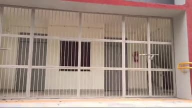 કરજણ: કરજણ : છાણભોઈ પ્રાથમિક શાળામાં સાપનું રેસ્ક્યુ કરાયું