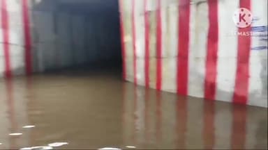 खुरई: दिन ब दिन खुल रही सुमरेरी पुलिया के घटिया निर्माण की पोल, यही हाल रहा तो कभी भी हो सकता है बड़ा हादसा।