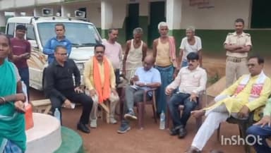 बरहरुवा: चुनाव आयोग के निर्देशानुसार पांच सदस्यीय टीम ने बरहरवा प्रखंड में बंगलादेशी घुसपैठिए का किया जांच