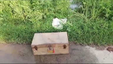 बारा: नौगवा बाहापार गांव में चोरों ने नगदी समेत लाखों का जेवरात किया चोरी,मामले की जांच पड़ताल में जुटी पुलिस