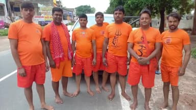 बिरनी: बोलबम के लिए पलौंजिया बाजार से युवाओं का दूसरा जत्था रवाना