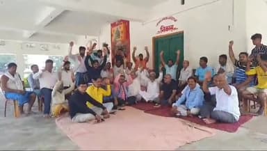 बिदुपुर: बाबा गणिनाथ की वार्षिक जयंती समारोह की तैयारी को लेकर बिदुपुर के संत गणिनाथ मंदिर परिसर में किया गया बैठक