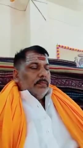 भगवान विश्वनाथ की काशी नगरी में पंडित श्री सुरेंद्र पांडे जी के आचार्य में शिवार्चन का आयोजन चलता हुआ