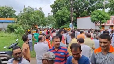 कांके: रांची स्थित धुर्वा मुक्तिधाम में दिवंगत पूर्व पार्षद वेद प्रकाश सिंह का किया जायेगा अंतिम संस्कार, अपराधियों ने मारी थी