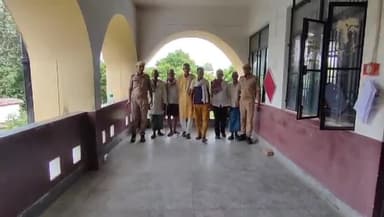 आज़मगढ़: थाना सिधारी की पुलिस ने अलग अलग क्षेत्रों से 06 वारण्टी को किया गिरफ्तार