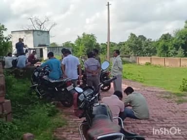 बल्देवगढ़: लखेरी गांव में फांसी लगाकर आत्महत्या करने वाले मृतक के शव का बल्देवगढ़ CHC में किया गया पोस्टमार्टम