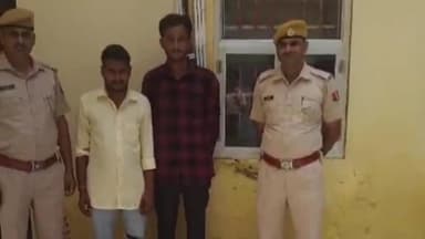 पीपलदा: इटावा क्षेत्र में हंगामा कर उत्पात मचाने पर पुलिस ने 2 व्यक्तियों को शांति भंग में किया गिरफ्तार