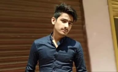 आज़मगढ़: रजादेपुर के पास रोडवेज बस की चपेट में आकर बुलेट बाइकसवार युवक की मौके पर हुई मौत, शव के पोस्टमार्टम को लेकर हुई कार्रवाई