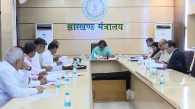 कांके: धुर्वा स्थित प्रोजेक्ट भवन में सीएम की अध्यक्षता में झारखंड राज्य सजा पुनरीक्षण पर्षद की हुई बैठक