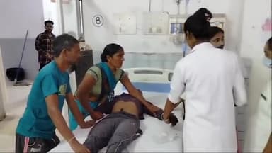 मऊ: बापू इंटर कॉलेज के पास बाइक की टक्कर से साइकिल सवार व्यक्ति हुआ घायल