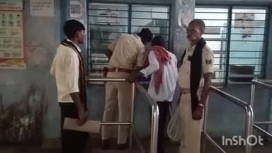 लखीसराय: तेतराहट थाना पुलिस ने गिरफ्तार शराबी को सदर अस्पताल मेडिकल जांच बाद भेजा न्याययिक  हिरासत में।