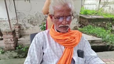 बरेली: सुभाष नगर थाना क्षेत्र के बंसी नगला में दबंगों ने घर में घुसकर महिला व उसकी बेटी के साथ की मारपीट, SSP से की गई शिकायत