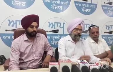 ਐਸਏਐਸ ਨਗਰ ਮੁਹਾਲੀ: ਮੇਅਰ ਜਿੱਤੀ ਸਿੱਧੂ ਤੋਂ ਆਮ ਆਦਮੀ ਪਾਰਟੀ ਦੇ ਕੌਂਸਲਰਾਂ ਨੇ ਮੰਗਿਆ ਅਸਤੀਫਾ ਸੈਕਟਰ 78 ਵਿਖੇ