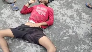 मिहींपुरवा: मध्वापुरवा के पास अनियंत्रित होकर एंबुलेंस से टकराई मोटरसाइकिल, 4 लोग हुए घायल