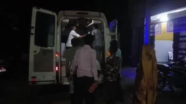 बीसलपुर: टेहरी गांव में मंदिर के पुजारी ने काटा अपना गला हालत गंभीर जिला अस्पताल रेफर