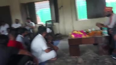 पंचकूला: गोपाल सुखोमाजरी ने कजमपुर सहित अन्य गांव में किया बैठकों का आयोजन


कालका विधानसभा से युवा नेता गोपाल सुखों माजरी के द्व