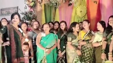 हज़ारीबाग: संकल्प ग्रुप हजारीबाग वैश्य महिला ट्रस्ट की ओर से सावन महोत्सव का आयोजन।