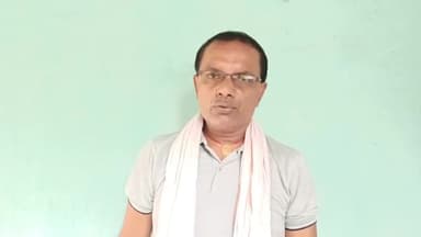 अबकी बार युवाओं को मिलेगा रोजगार या फंड खा जाएंगे नितीश कुमार।