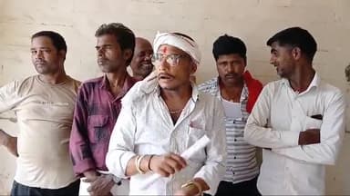 सुपौल: युवा कांग्रेस के प्रदेश सचिव ने सुपौल रेल अधीक्षक को अपनी मांग पत्र देने के बाद दी जानकारी