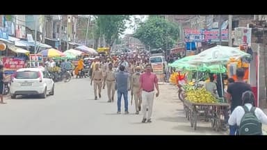 सिराथू: लव जिहाद मामले को लेकर हिंदूवादी संगठनों ने सिराथू में किया बवाल, ब्रिज पर लगाया जाम