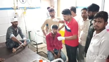 धौलपुर: महादेव मंदिर पर बाइक से कीचड़ उछलने पर 2 पक्षों में हुआ झगड़ा, 5 जने घायल