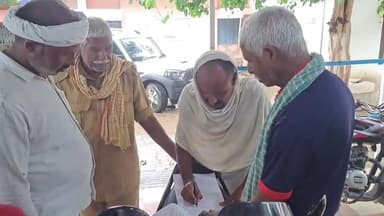 जमुई: सुन्दरबाद गांव स्थित तालाब में डूबने से बालक की हुई मौत, शव को पोस्टमार्टम के लिए लाया गया सदर अस्पताल