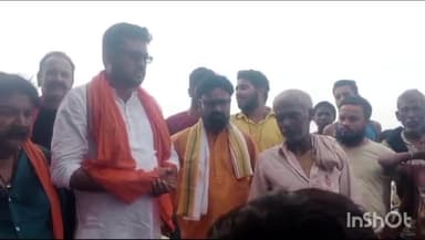 मानसी: खिरनियां पहुंचे दिल्ली भाजपा पूर्वांचल मोर्चा के प्रदेश कोषाध्यक्ष, पीड़ितों को बंधाया ढांढस