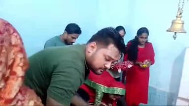 कस्बा: कसबा एवं जलालगढ़ प्रखंड के शिवालय में चौथी सोमवारी को शिवलिंग पर जलाभिषेक के लिए उमड़ी भीड़।