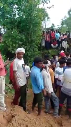 मितौली: नयागांव में सफाई के दौरान बोरवेल में गिरने से युवक की हुई मौत