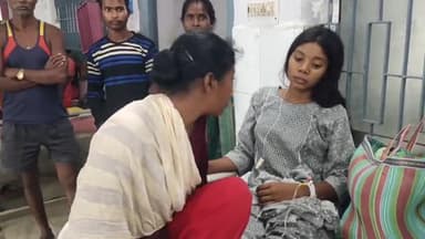 लोहरदगा: लोहरदगा जिला के अलग-अलग थाना क्षेत्र में कीटनाशक के सेवन से दो युवतियां गंभीर