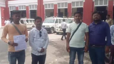 शाहजहांपुर: आजाद अधिकार सेना ने बांग्लादेश में हिंदुओं पर हो रहे अत्याचार को लेकर कलेक्ट्रेट में जिलाधिकारी को दिया ज्ञापन