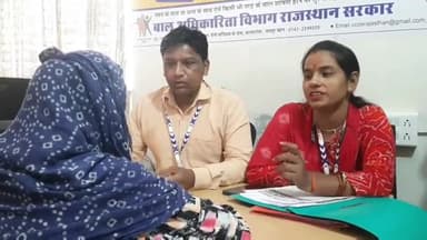 चूरू: सौतेले पिता की गंदी करतूत से परेशान 15 वर्षीय लड़की ने छोड़ा घर, सादुलपुर रेलवे पर चाइल्ड लाइन ने किया रेस्कयू