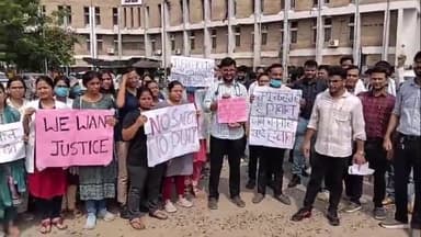 पटना ग्रामीण: कोलकाता में महिला डॉक्टर की हत्या के विरोध में NMCH के जूनियर डॉक्टरों ने की हड़ताल, मरीजों को हो रही परेशानी