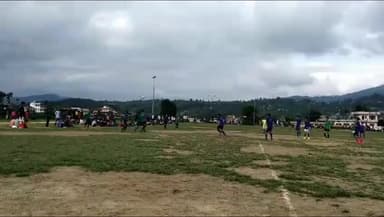 चम्पावत: गोरलचौड़ मैदान में आयोजित मिनी गोरल कप अंडर 14 फुटबॉल प्रतियोगिता  सेमीफाइनल में एबीसी ने मल्लिकार्जुन को  4-1 से हराया