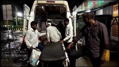 इटावा: सिविल लाइन इलाके के एसएसपी आवास के पास अज्ञात वाहन की टक्कर लगने से युवक घायल,जिला अस्पताल में इलाज जारी है