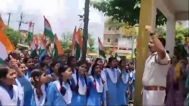 अमानगंज: अमानगंज नगर में निकाली गई विशाल तिरंगा यात्रा नगर अमानगंज के सभी विद्यालयों के छात्र-छात्रा रही मौजूद