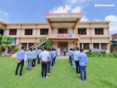 परमेश्वरी दयाल आईटीआई बीसलपुर में धूमधाम से मनाया गया 78 वां स्वतंत्रता दिवस। संस्थापक विनोद राय ने किया ध्वजारोहण।