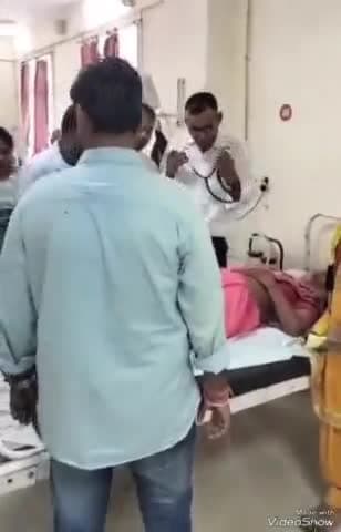 चूरू: चूरू में एक महिला से बेटे और बहू ने की मारपीट गंभीर घायल महिला को अस्पताल में कराया भर्ती पुलिस जुटी जांच में