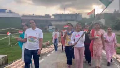 चम्पावत: चंपावत जिला मुख्यालय में भारतीय सेना की ओर से हर घर तिरंगा अभियान को लेकर विभिन्न कार्यक्रमों का हुआ आयोजन