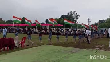 अजयगढ़: अजयगढ में धूमधाम से मनाया गया 78 वां स्वतंत्रता दिवस 
जनपद पंचायत अध्यक्ष ने किया ध्वजारोहण