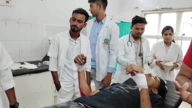 इटावा: इकदिल नेशनल हाईवे पर बंदर से टकराया बाइक सवार, मां-बेटा हुए घायल