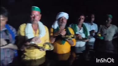 मुज़फ्फरनगर: ग्राम सिकंदरपुर में देर रात्रि तक किसान-ग्रामीण का अपनी मांगों को लेकर नदी में धरना जारी, किसान नेता की बिगड़ी तबीयत