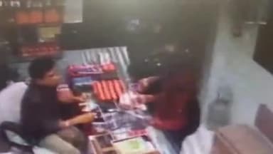 हुज़ूर: भोपाल के बागसेवनिया में हेटमेट पहनकर ज्वेलरी शॉप में लूटपाट करने वाले दोनों आरोपियों को पुलिस ने किया गिरफ्तार