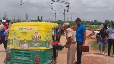 धौलपुर: कॉलेज फाटक के पास ट्रेन की चपेट में आने 2 महिलाओं की हुई मौत, मौके पर पहुंची जीआरपी पुलिस