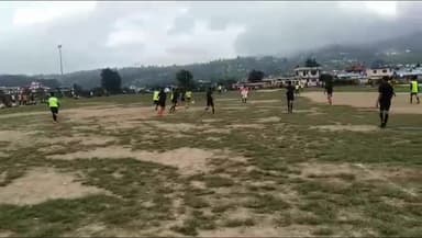 चम्पावत: गोरलचौड़ मैदान में चल रहे मिनी गोरल कप फुटबॉल प्रतियोगिता में अंडर 17 मुकाबले में एबीसी ने मॉडर्न को 2-1 से हराया