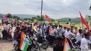 अजयगढ़: वीरांगना अवंती बाई लोधी जयंती पर टिकुरिया से खोरा तक निकाली गई विशाल तिरंगा यात्रा